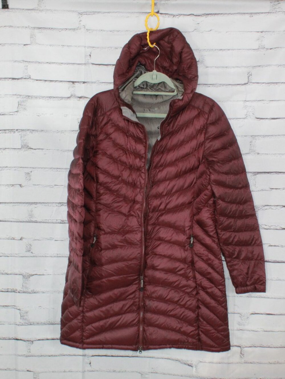LL Bean Puff Red Ultralight 850 Down Coat 3/4 Length Downtek L Reg READ FLAW